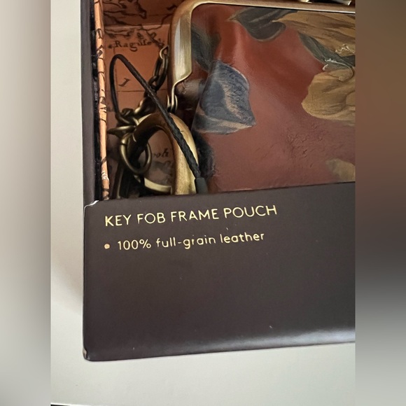 NWT Patricia Nash Key Fob Frame Pouch Kiss Lock Coin Purse - Picture 4 of 15